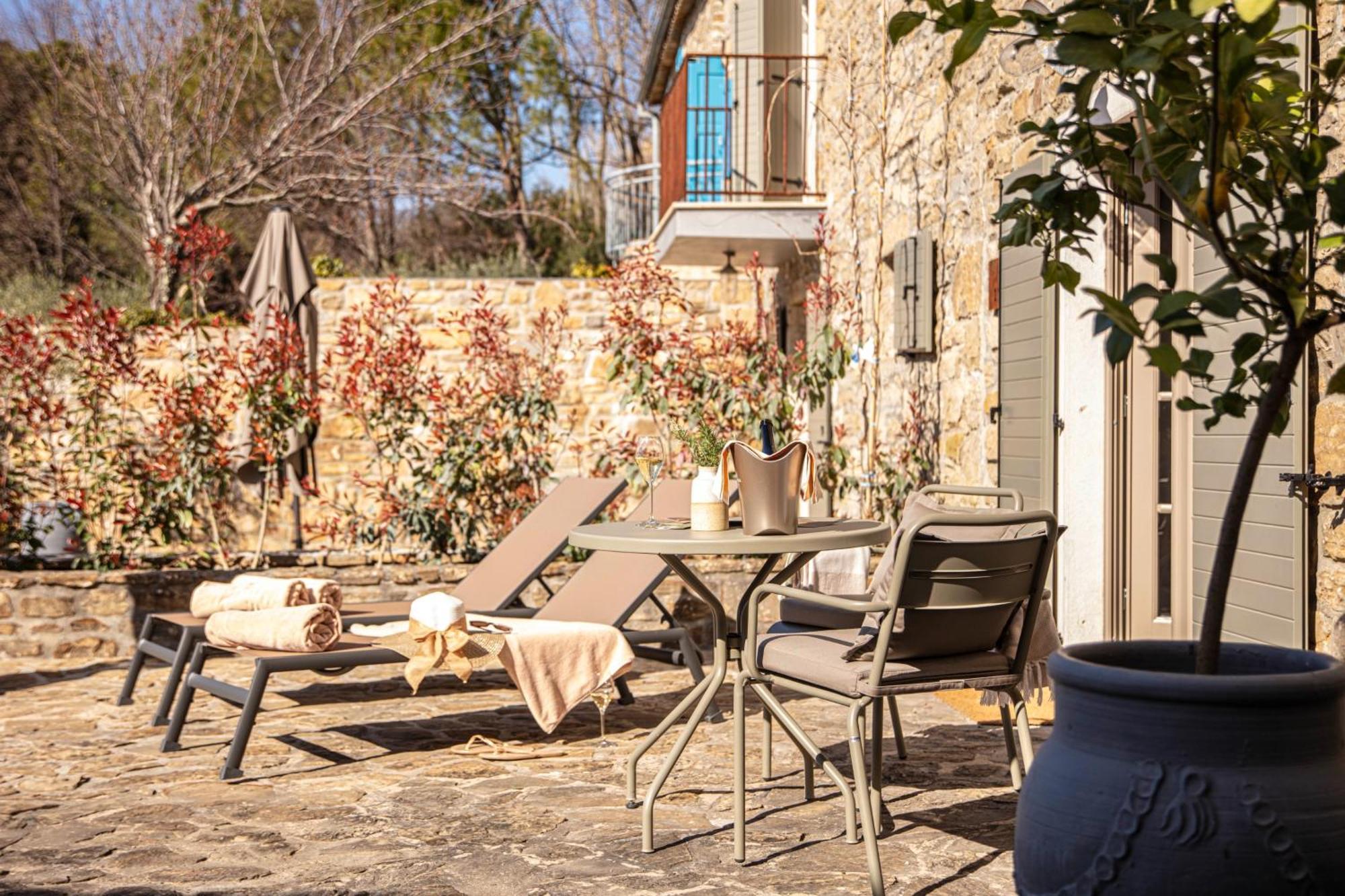 San Canzian Hotel & Residences - Small Luxury Hotels Of The World Buje Cameră foto